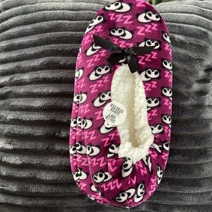 Brand New Purple panda ballerina slippers size 5 1/2- 7 1/2